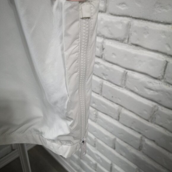 Hollister Ladies Size XS Pink White & Black Athletic Hooded Jacket - Picture 9 of 14